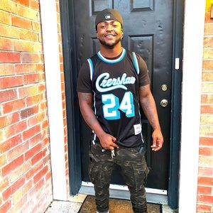 Meet your Posher, Adrion